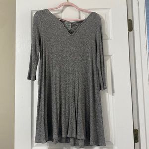 Short gray, long sleeve dress